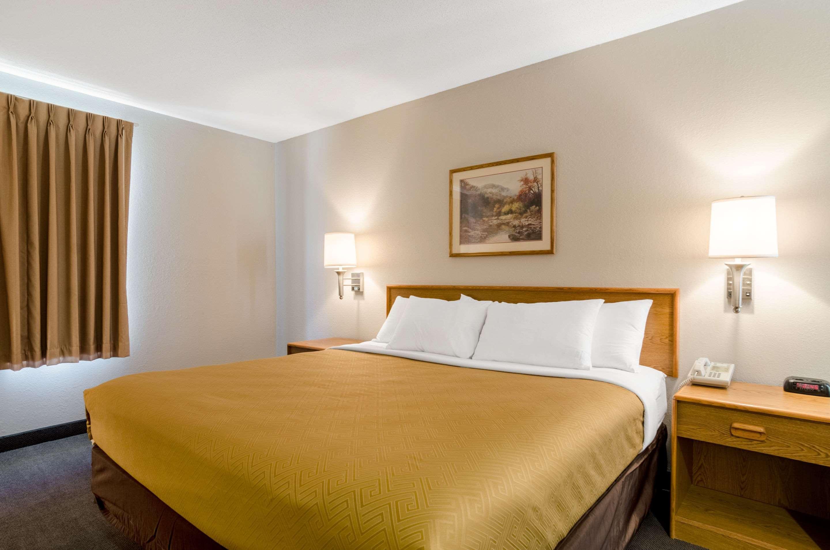 Rodeway Inn Ainsworth Kültér fotó